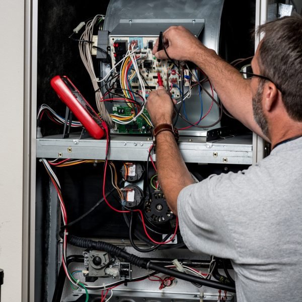 Heater maintenance Temecula and Murrieta—Hutchinson Heating & Air offers expert tune-ups. Lower bills, fewer breakdowns. Schedule now!