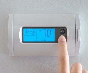 Save Energy: What Temperature to Set Thermostat When on Vacation in Winter
